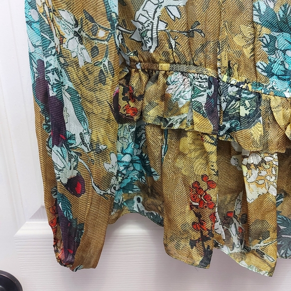 Hemant & Nandita floral ruffle ailk blouse - Picture 2 of 5